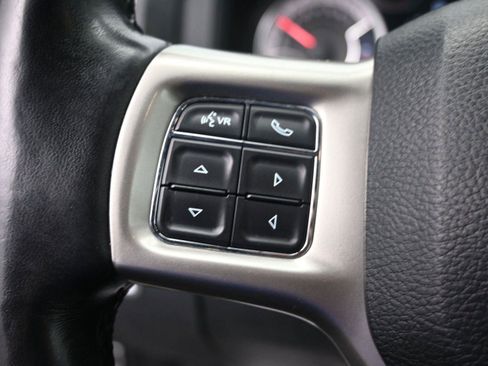 Used 2016 RAM 1500 Laramie image 23