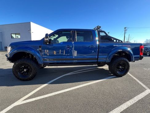 Used 2022 Ford F250 Lariat w/ Lariat Ultimate Package image 4