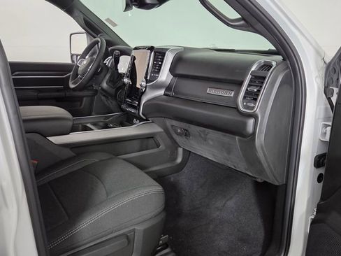 New 2025 RAM 2500 Big Horn image 33