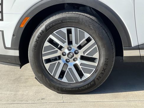 Certified 2026 Hyundai Palisade SEL Premium FWD image 27