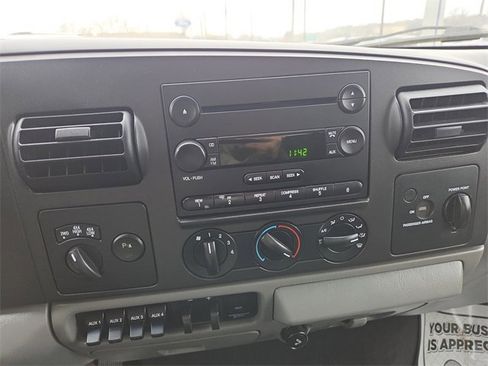 Used 2007 Ford F250 4x4 SuperCab Super Duty image 35