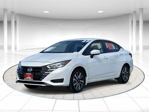Used 2025 Nissan Versa SV w/ Trunk Package FWD image 1