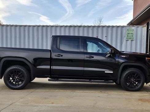 Used 2025 GMC Sierra 1500 Elevation w/ Elevation Premium Package image 20