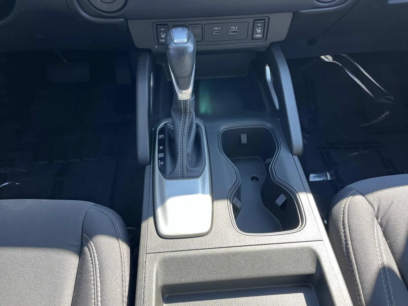 Used 2024 Nissan Frontier SV RWD image 16