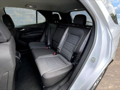 Used 2024 Chevrolet Equinox LT AWD/4WD image 24