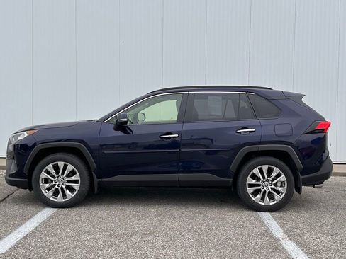 Used 2021 Toyota RAV4 Limited AWD/4WD image 2