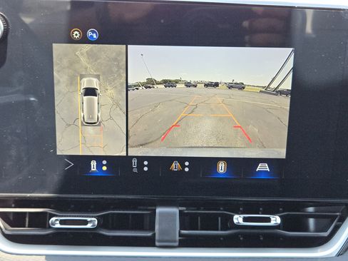 New 2026 Chevrolet Equinox LT w/ Midnight Edition image 13