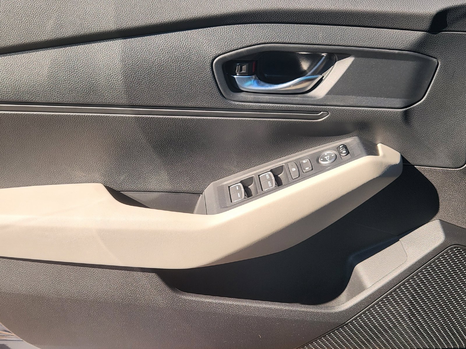 New 2026 Honda Accord LX image 23