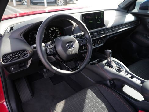 Used 2026 Honda HR-V Sport image 15