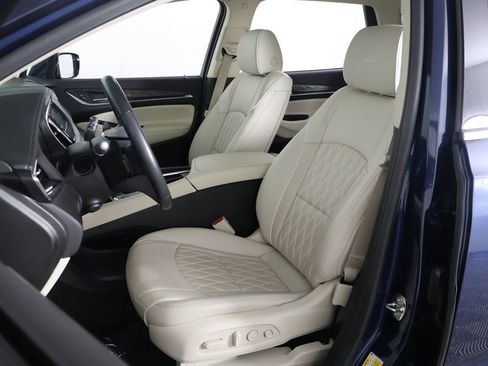 Used 2023 Buick Enclave Avenir w/ Avenir Technology Package FWD image 36