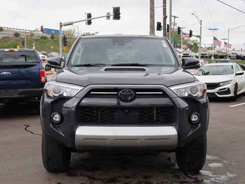 Used 2024 Toyota 4Runner TRD Off-Road Premium w/ Off Road Premium Plus Package AWD/4WD image 2
