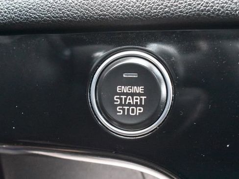 Certified 2022 Kia Sportage SX image 30