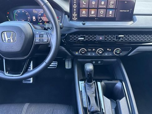 Certified 2024 Honda Accord Sport image 28