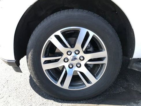 Used 2024 Ford Expedition Limited AWD/4WD image 23