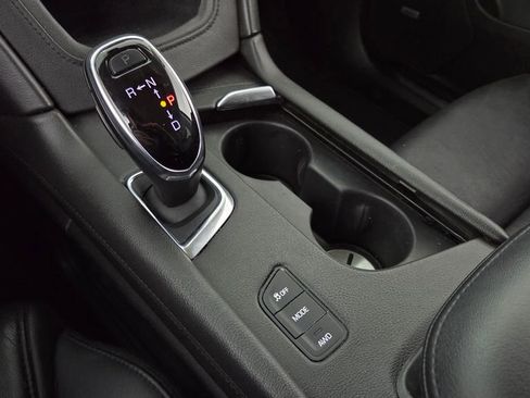 Used 2018 Cadillac XT5 Luxury w/ Driver Awareness Package image 27