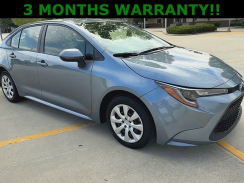 Used 2020 Toyota Corolla LE image 3