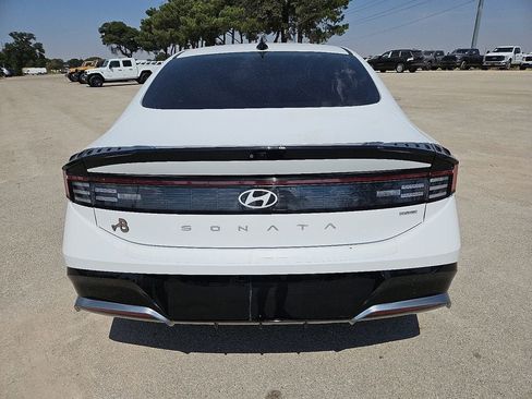 Used 2024 Hyundai Sonata SEL FWD image 6