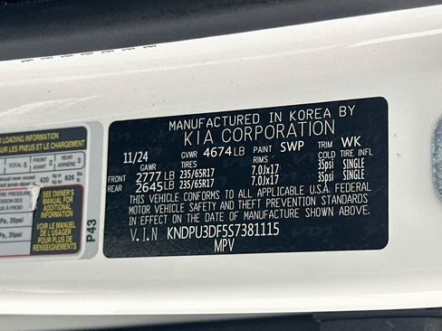 Used 2025 Kia Sportage LX FWD image 12