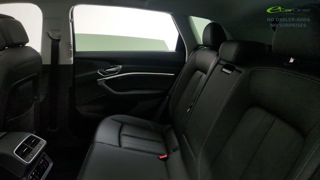 Used 2024 Audi Q8 e-tron Premium AWD/4WD image 46