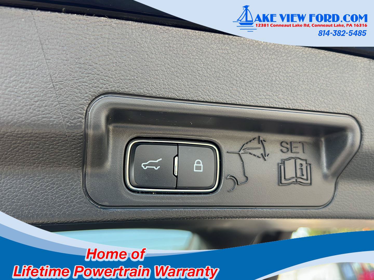 Used 2025 Ford Explorer ST AWD/4WD image 13
