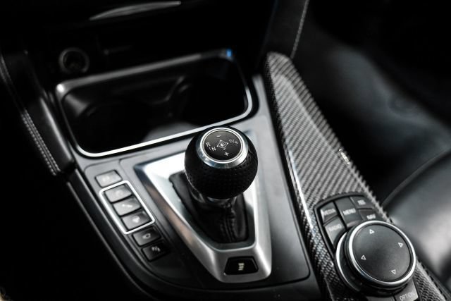 Used 2016 BMW M4 Coupe RWD image 23