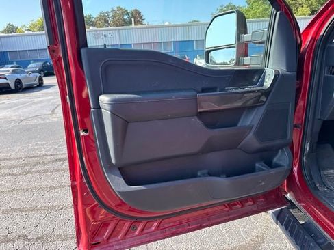 Used 2021 Ford F150 XLT w/ Equipment Group 302A High AWD/4WD image 11