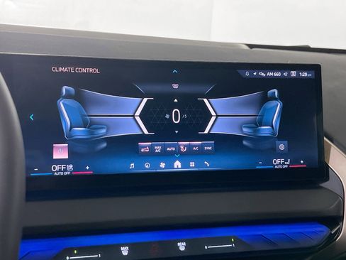 Used 2025 BMW X3 xDrive30i w/ Convenience Package image 14