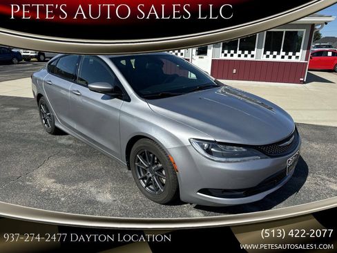 Used 2015 Chrysler 200 S w/ Navigation & Sound Group I FWD image 1