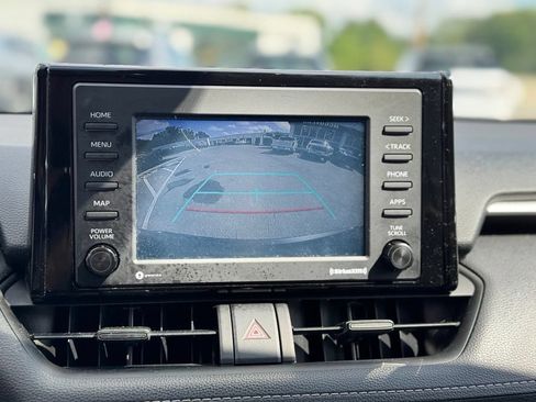 Used 2022 Toyota RAV4 XLE w/ Convenience Package AWD/4WD image 20