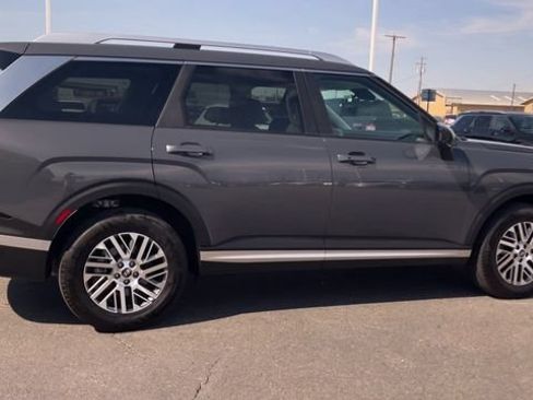 Used 2026 Hyundai Palisade SEL AWD/4WD image 2