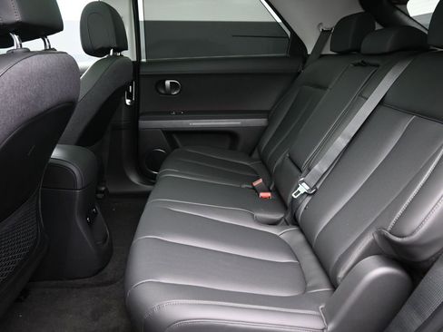 New 2026 Hyundai Ioniq 5 Limited image 11