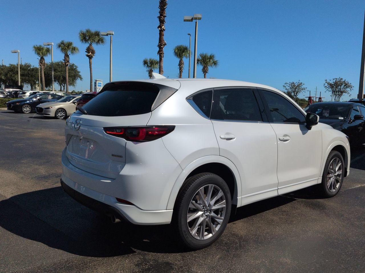 Used 2024 MAZDA CX-5 AWD 2.5 S w/ Premium Plus Pkg image 4