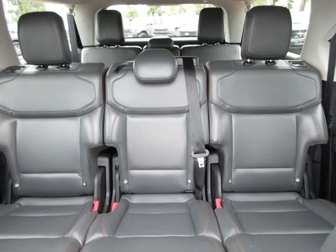 Certified 2025 Ford Expedition Max Active AWD/4WD image 23