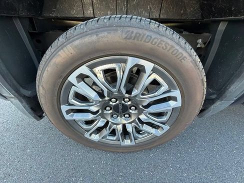 Used 2025 GMC Sierra 1500 Denali Ultimate AWD/4WD image 20