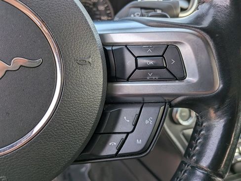Used 2018 Ford Mustang Premium RWD image 19
