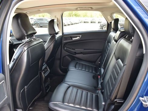 Used 2024 Ford Edge SEL w/ Convenience Package AWD/4WD image 6