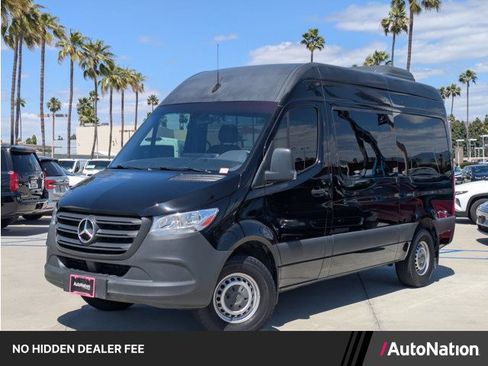 Used 2019 Mercedes-Benz Sprinter 2500 image 1
