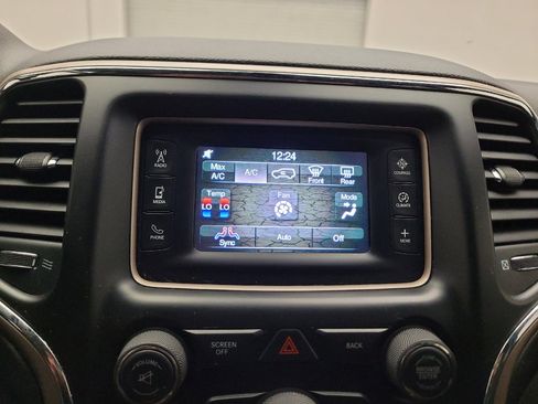 Used 2017 Jeep Grand Cherokee Laredo AWD/4WD image 25