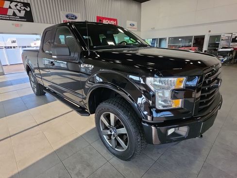 Used 2016 Ford F150 XLT w/ Equipment Group 302A Luxury AWD/4WD image 7
