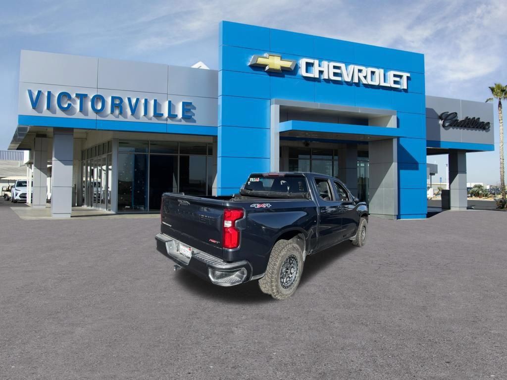 Used 2021 Chevrolet Silverado 1500 RST w/ Bed Protection Package AWD/4WD image 6