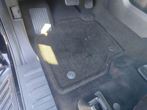 Used 2020 Ford F150 XLT w/ Equipment Group 302A Luxury image 18