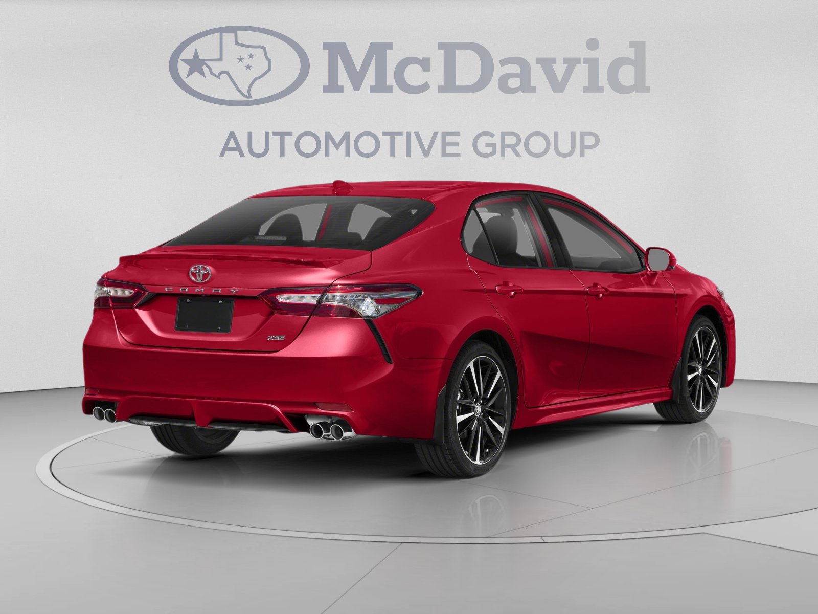 Used 2020 Toyota Camry XSE FWD image 2