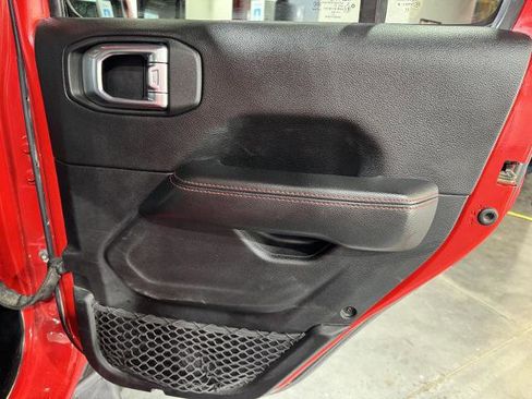 Used 2021 Jeep Wrangler Unlimited Rubicon AWD/4WD image 23