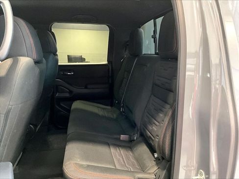 Used 2023 Nissan Frontier PRO-4X w/ Pro Convenience Package AWD/4WD image 16
