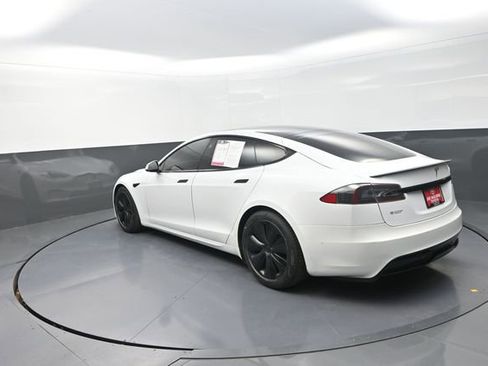Used 2022 Tesla Model S image 10