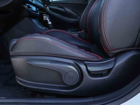 Used 2020 Hyundai Elantra GT N Line FWD image 19