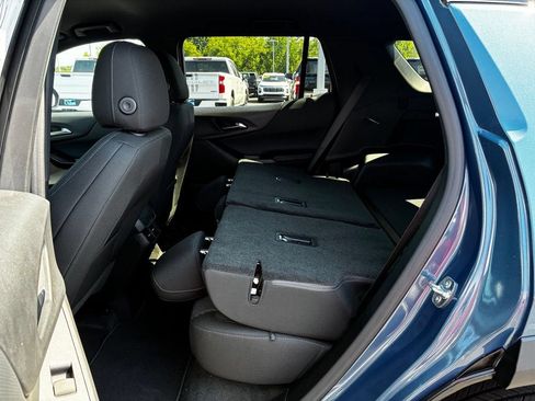 New 2027 Chevrolet Equinox LT AWD/4WD image 25