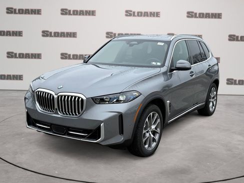 New 2026 BMW X5 xDrive40i AWD/4WD image 1
