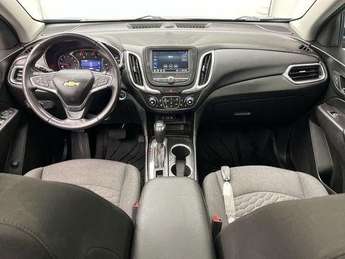 Used 2019 Chevrolet Equinox LT image 4