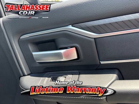 New 2026 RAM 3500 Big Horn AWD/4WD image 36